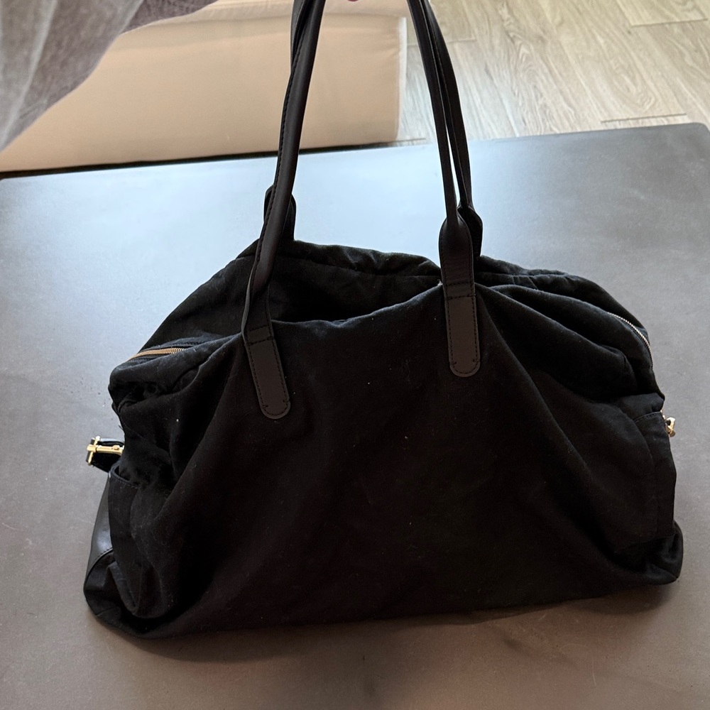 Cuyana Black Travel Tote Bag